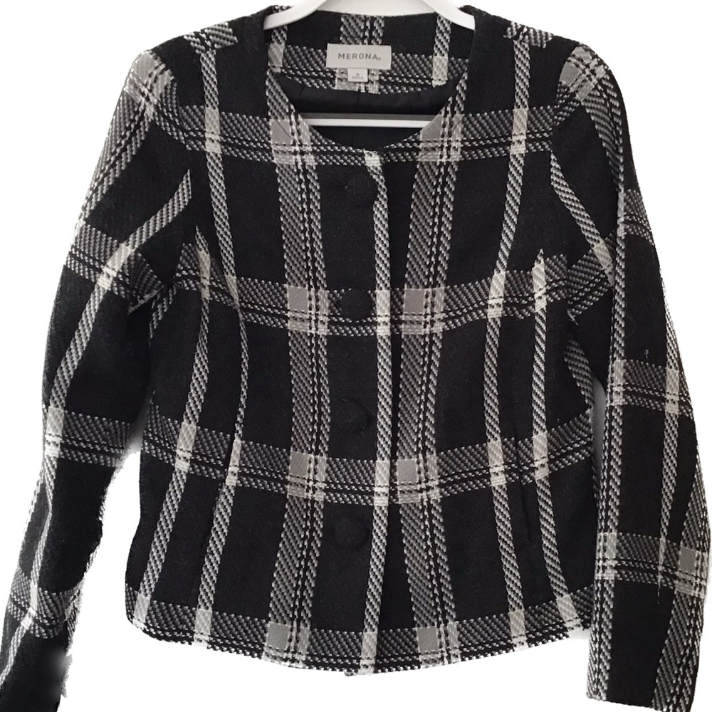 Women’s Plaid Blazer